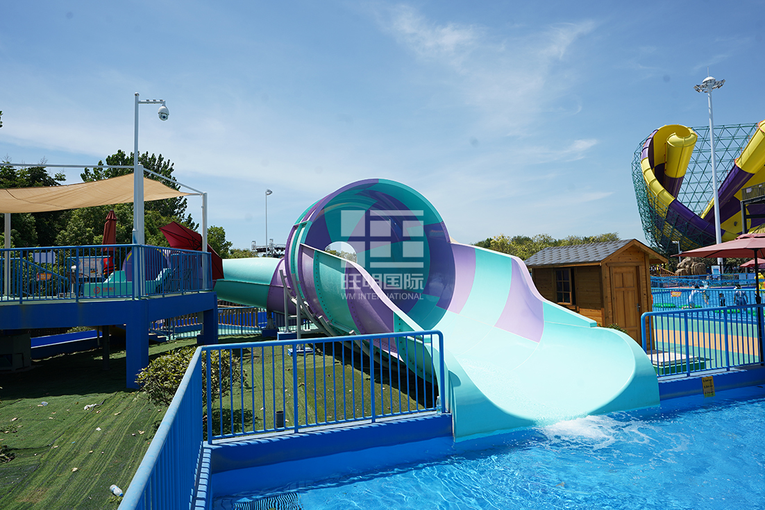 Small Rattlesnake Slide Small Rattlesnake Slide