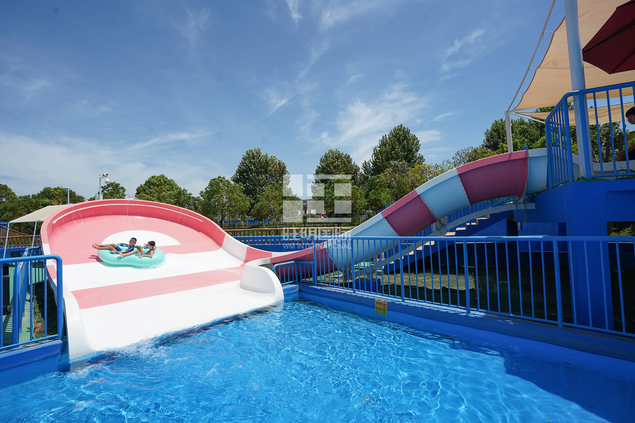 Kids-Boomerango-Slide - WM INTERNATIONAL Kids Boomerango Slide - WM INTERNATIONAL