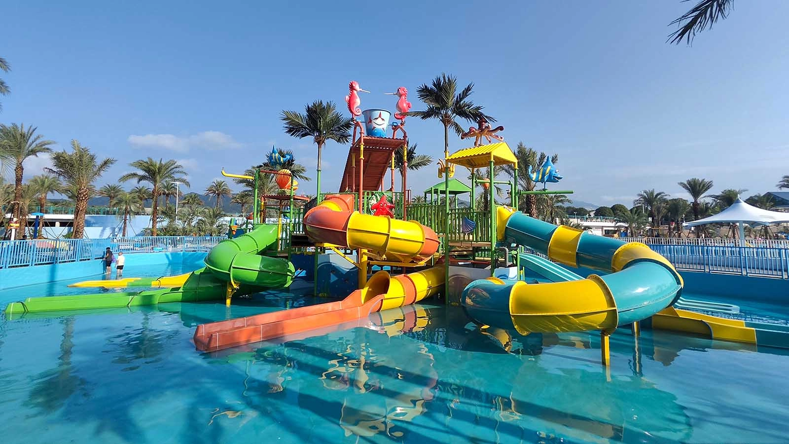 Jiangxi Pingxiang Xianfeng Sanbao Zizi Water Park - WangMing