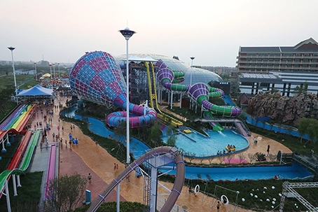 Shangdong Weifang Hongrun Water World - WangMing