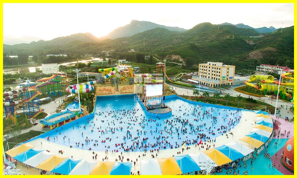Tsunami-Pool - WM INTERNATIONAL Tsunami Pool - WM INTERNATIONAL