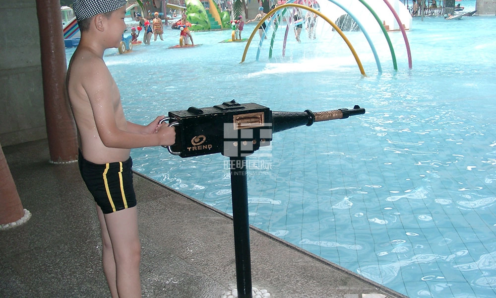 Water-Gun - WM INTERNATIONAL Water Gun - WM INTERNATIONAL