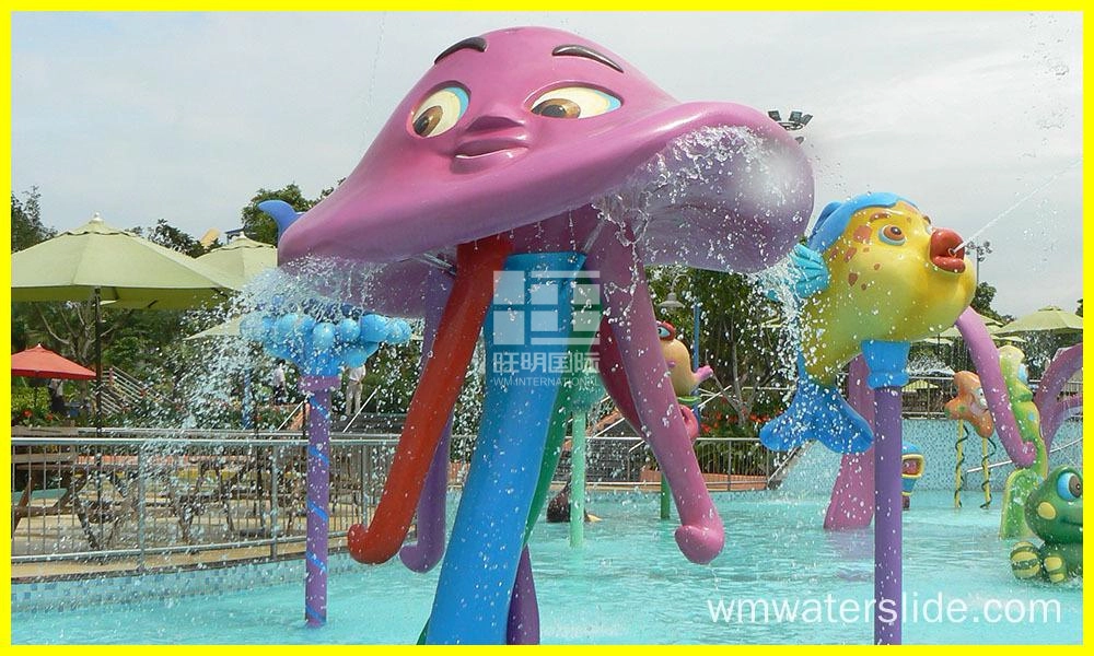 Water-Spraying-Jellyfish - WM INTERNATIONAL Water Spraying Jellyfish - WM INTERNATIONAL
