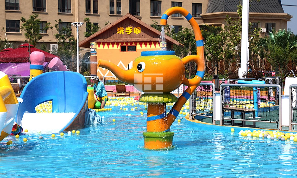 Water Spraying Teapot - WangMing Water Spraying Teapot - WangMing