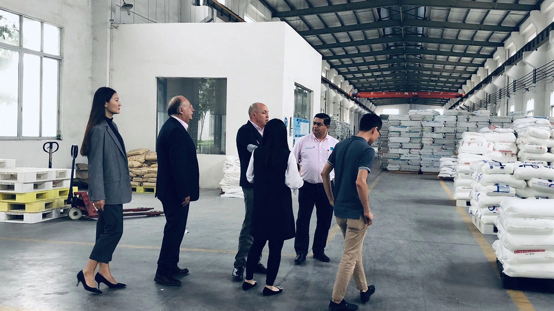 Mexico-customer-visiting1 - KINGDELI