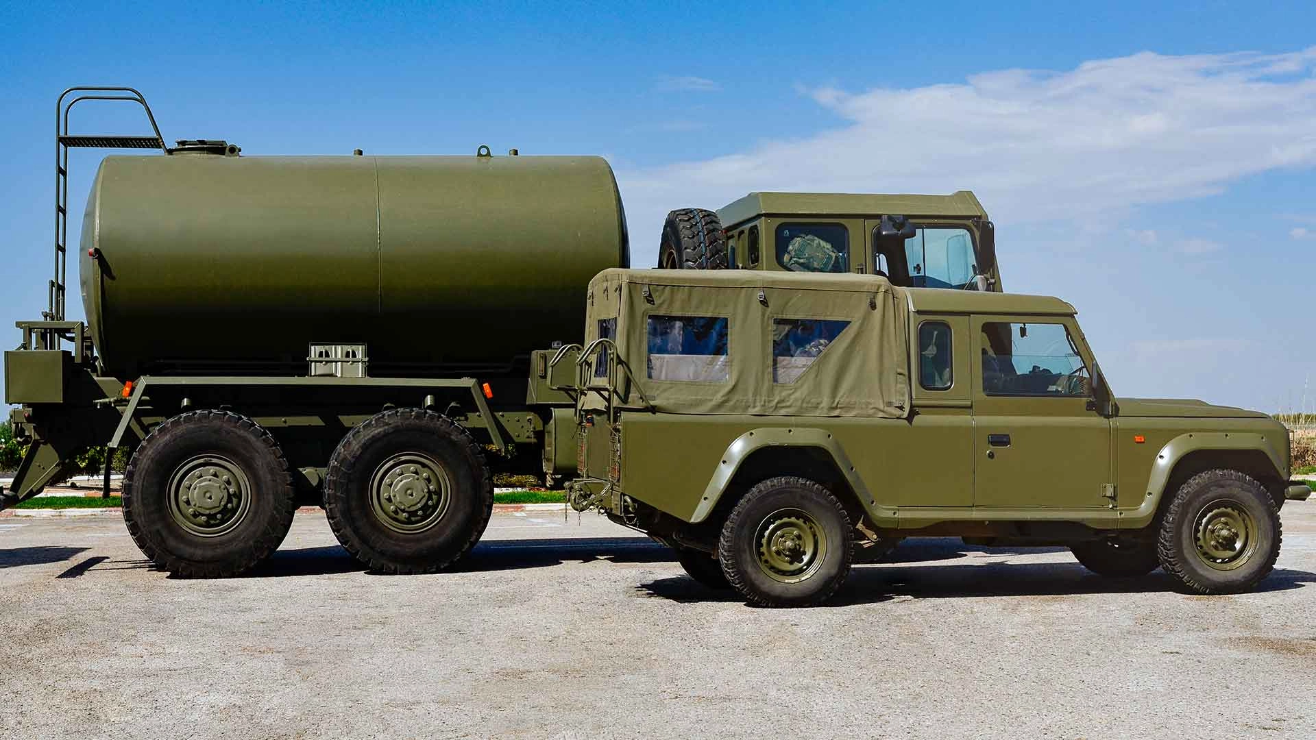 Specialty-vehicles-and-machinery-glass-bonding - KINGDELI