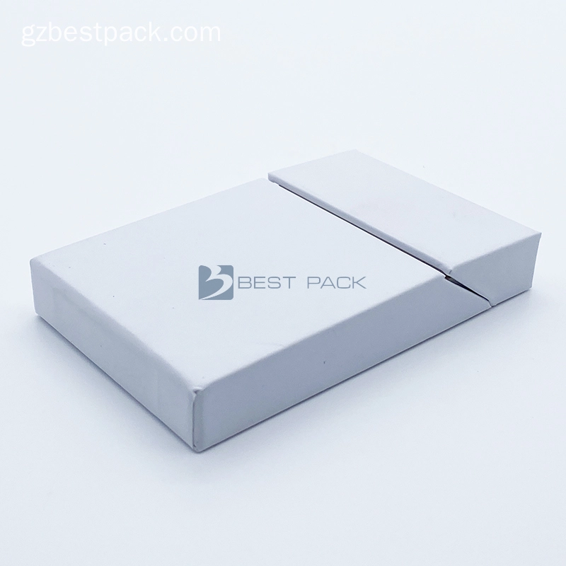 White color cigarettes paper box