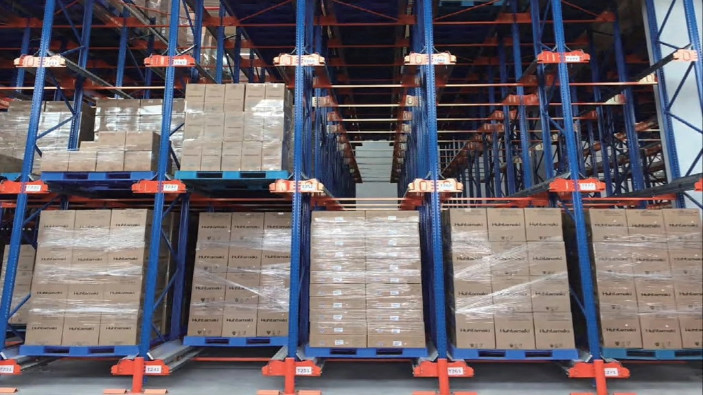 Automated warehousing and intelligent logistics centers - Weihong