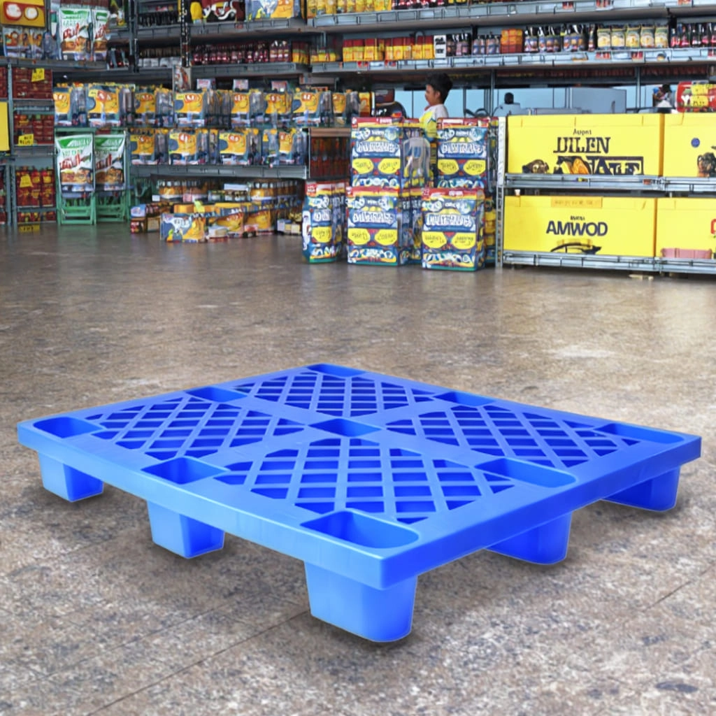 Light-weight Nine-leg Nestable Plastic Pallet in Supermarket 2 - Weihong
