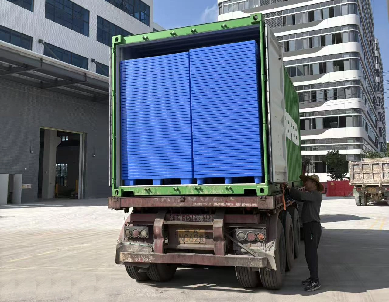 Plastic Pallet Nine-leg Loading - Weihong