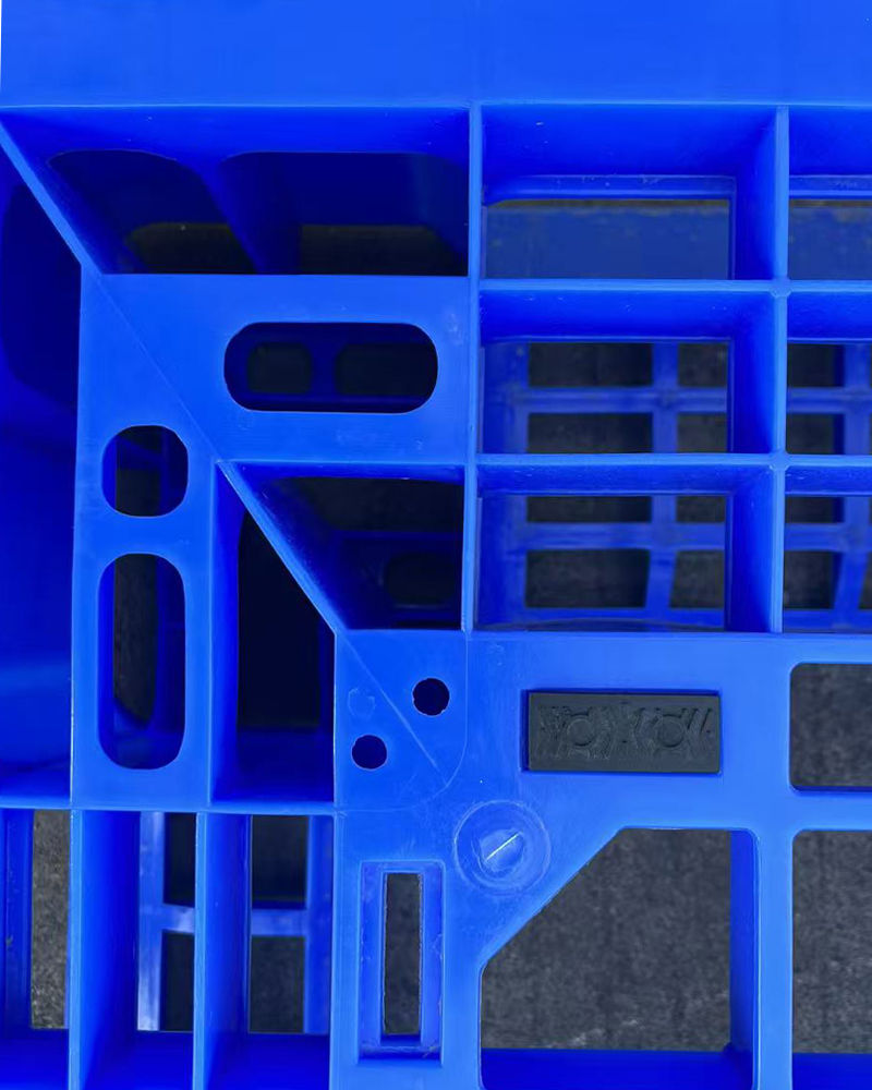 Plastic Pallet Sureface Details - Weihong