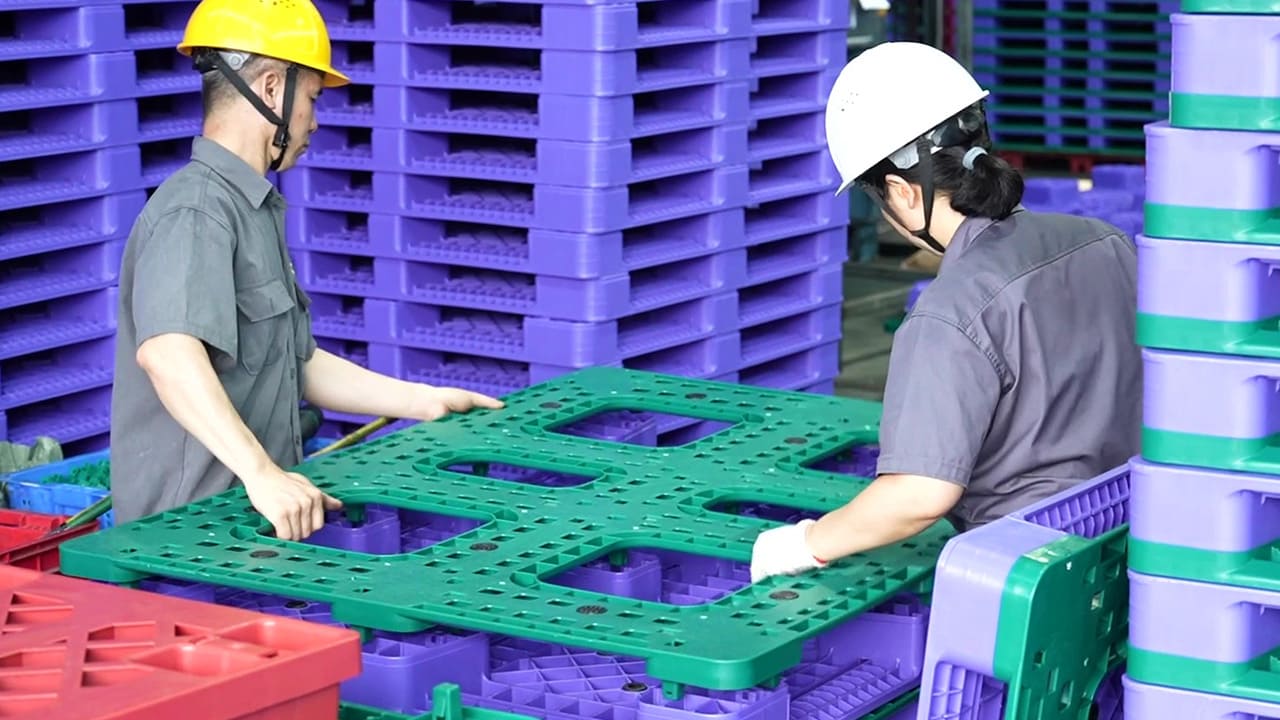 Plastic Pallet