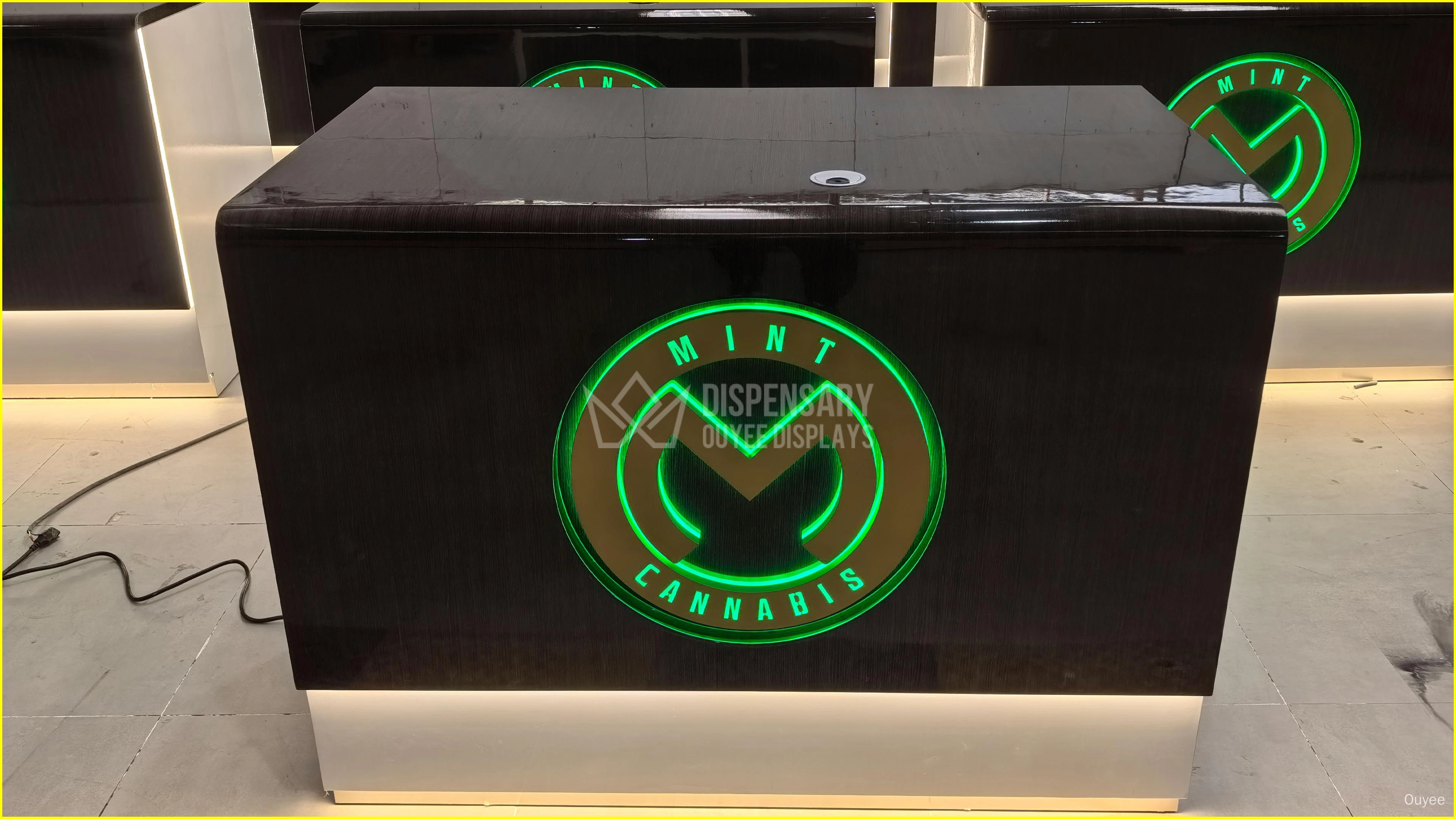 cbd wholesale display manufacturer - Ouyee