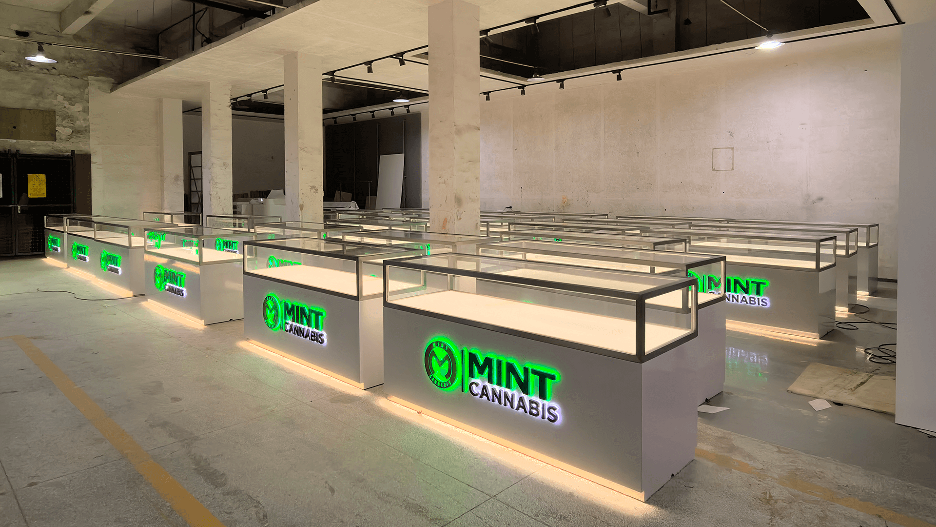 Dispensary Displays Smoke Shop Showcases vape shop tobacco fixtures (21) - Ouyee
