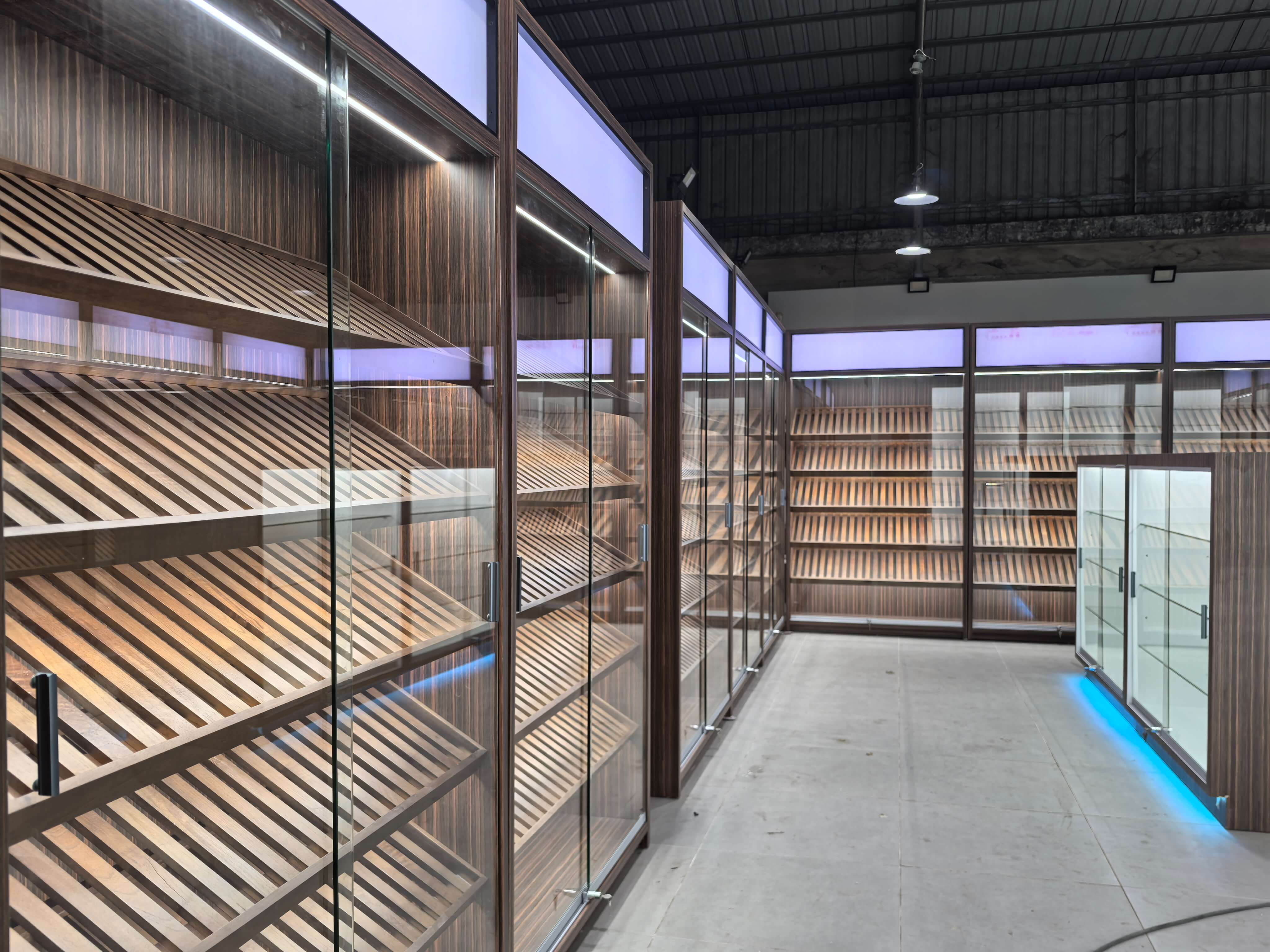 odm cigarette display rack for sale