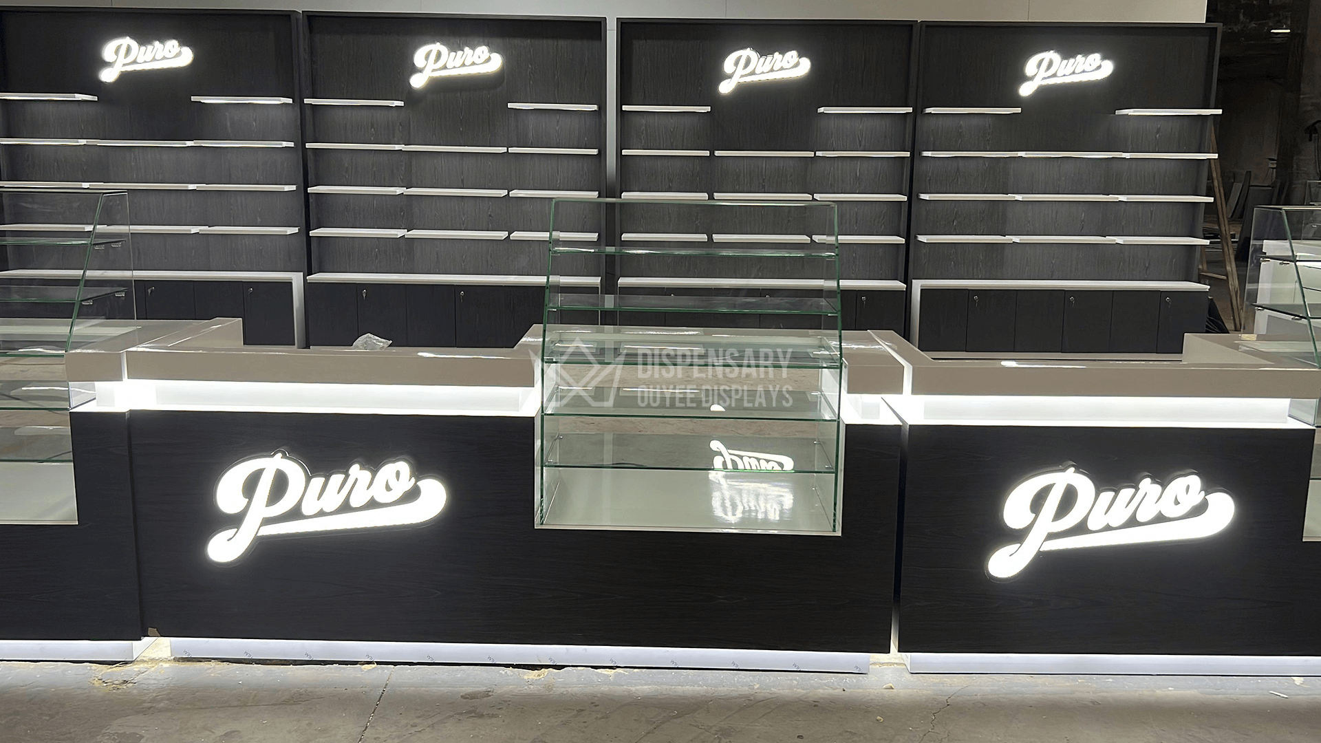 Ouyee Dispensary cannabis dispensary displays (10) Ouyee Dispensary cannabis dispensary displays (10)