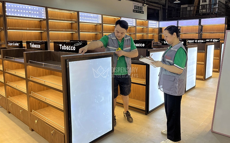 Ouyee-Dispensary-Displays-quality-testing_1 - Ouyee Ouyee Dispensary Displays quality testing_1 - Ouyee