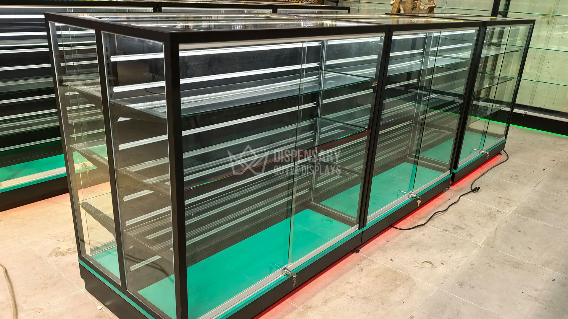 smoke-shop-glass-display-smoke-shop-vape-shop-fixtures smoke-shop-glass-display-smoke-shop-vape-shop-fixtures