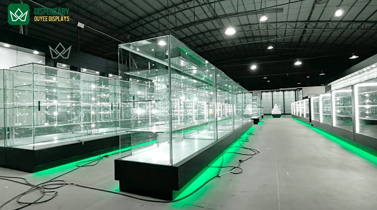 Sofya-Smoke-Shop-USA-displays-smoke-shop-ideas - Ouyee Sofya Smoke Shop USA displays-smoke-shop-ideas - Ouyee
