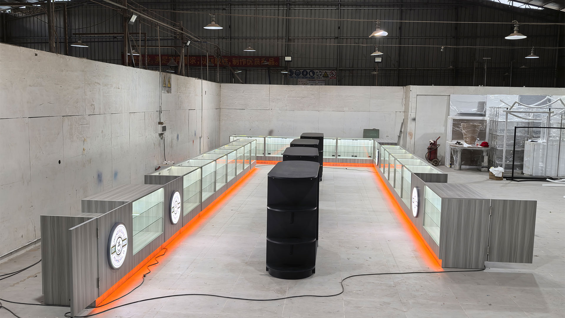 vape-smoke-shop-display