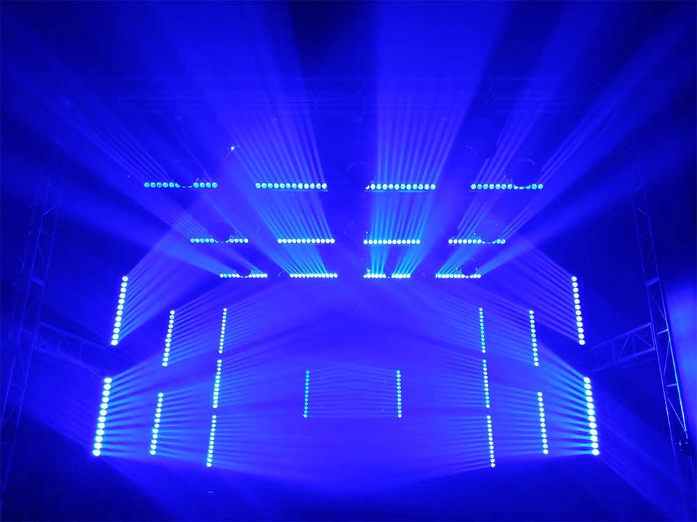 1230w RGBW 4in1 effect 2