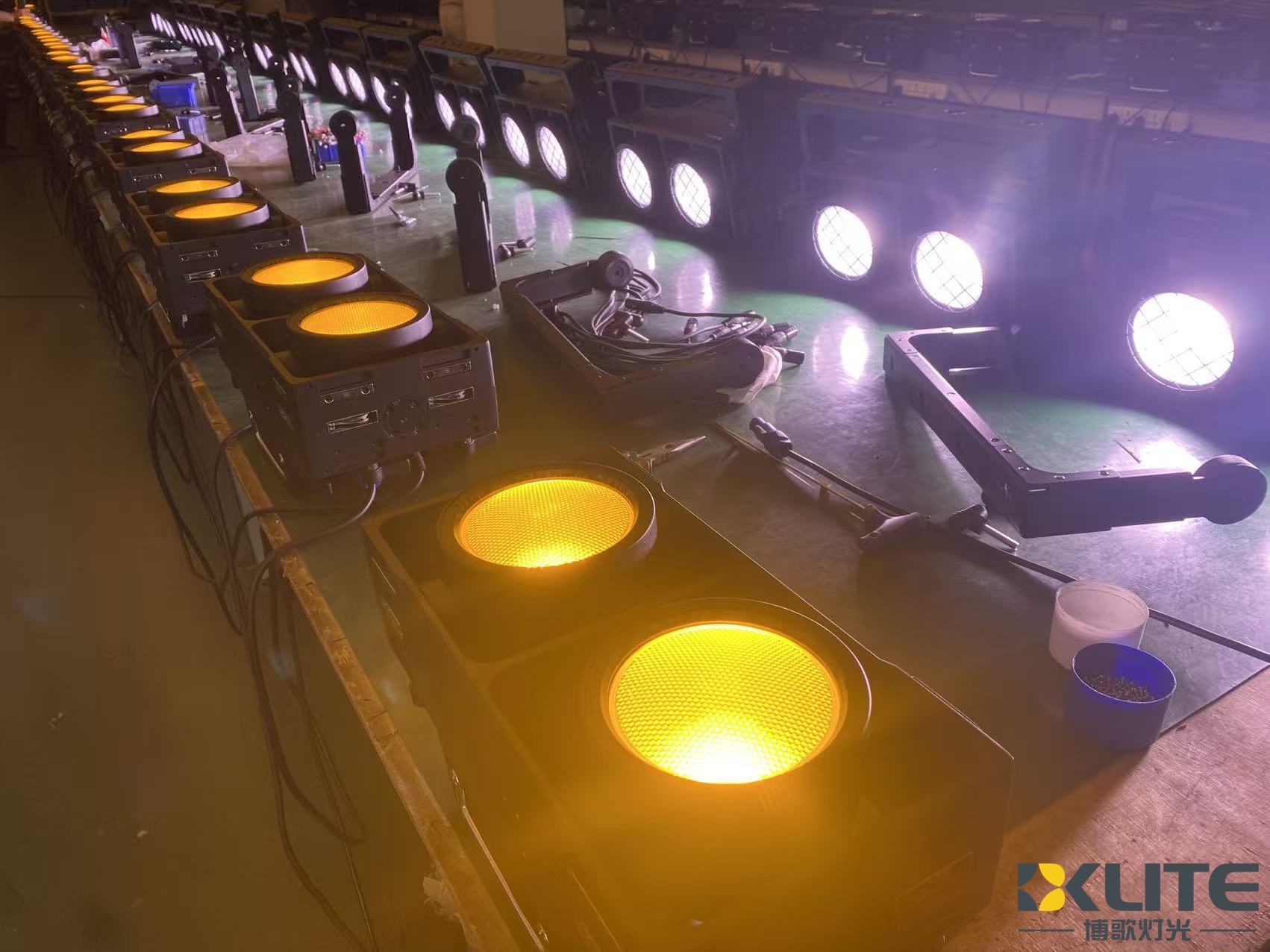 2x350w blinder light 2x350w blinder light