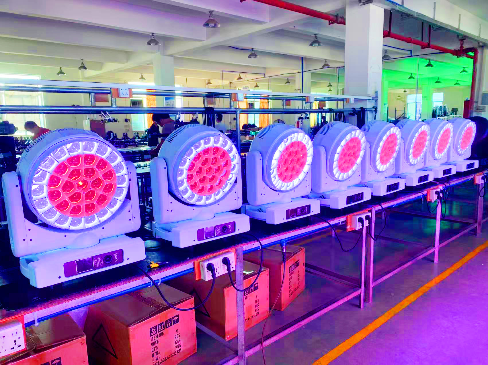 37x40w white housing stage light0