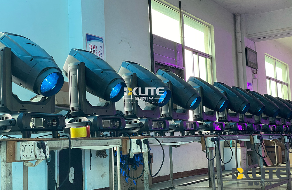 400W LED Beam Wash Spot 3in1 Moving Head Light With CMY+CTO.2 400W LED Beam Wash Spot 3in1 Moving Head Light With CMY+CTO.2