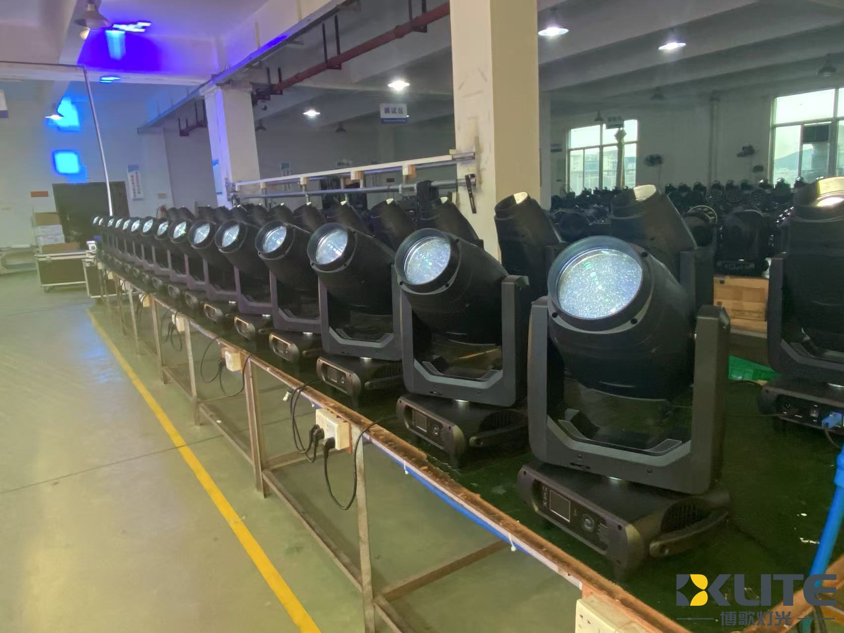 Luz de cabeza móvil de 400 W Luz de cabeza móvil de 400 W