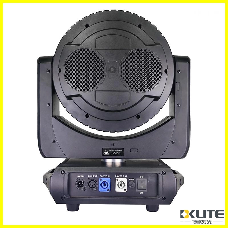 Testa mobile a LED ZOOM Bee Eye 7×60W RGBW 4 in 1