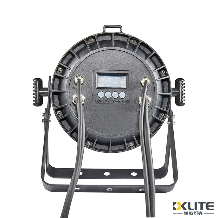 مصباح LED Par 2 بقدرة تكبير 18 × 10 وات IP65