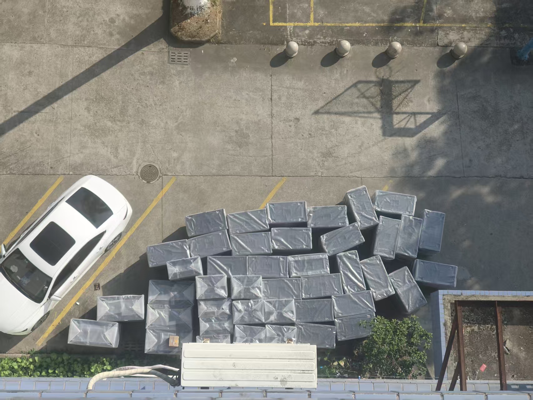 loading stage lights into the container