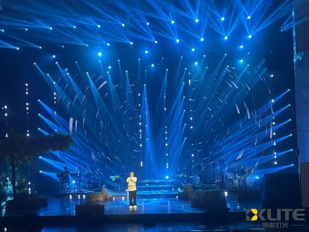 Mini Housing 380W Beam Moving Head Light0 Mini Housing 380W Beam Moving Head Light0