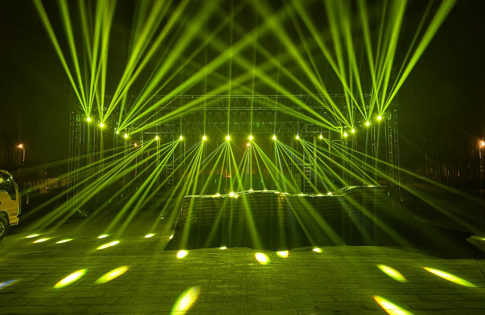 mini led spot moving head light manual
