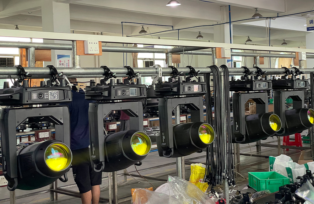 Profile 600w LED bsw 4in1 with framing system&CMY+CTO.1
