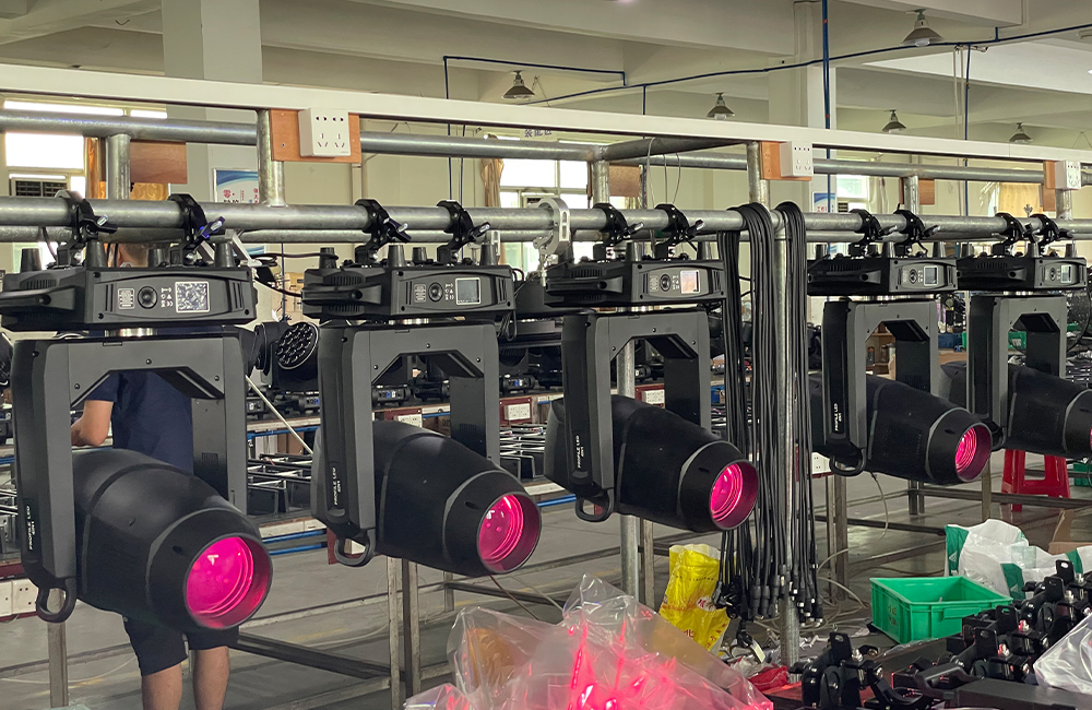 Profile 600w LED bsw 4in1 with framing system&CMY+CTO.2