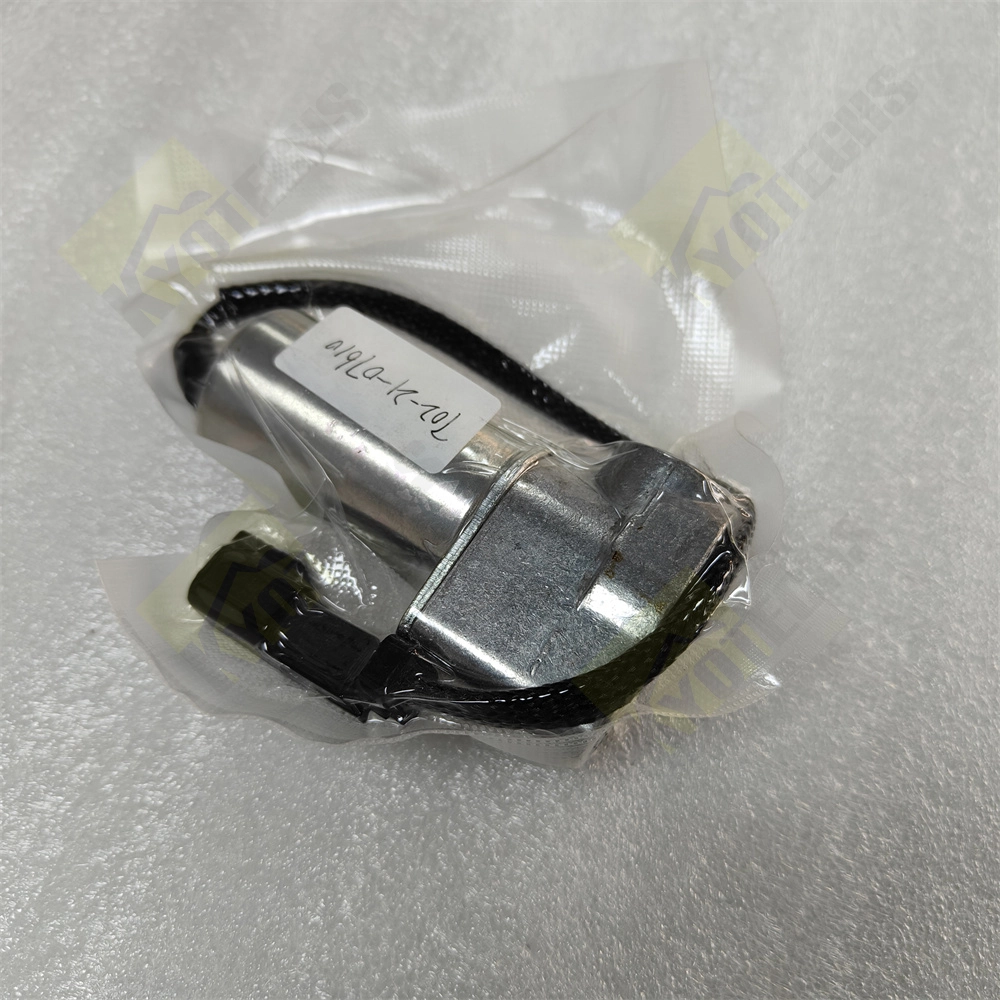 702-21-07610 PC200-8 PC300-8 PC350-8 SOLENOID VALVE 702-21-07610 PC200-8 PC300-8 PC350-8 SOLENOID VALVE