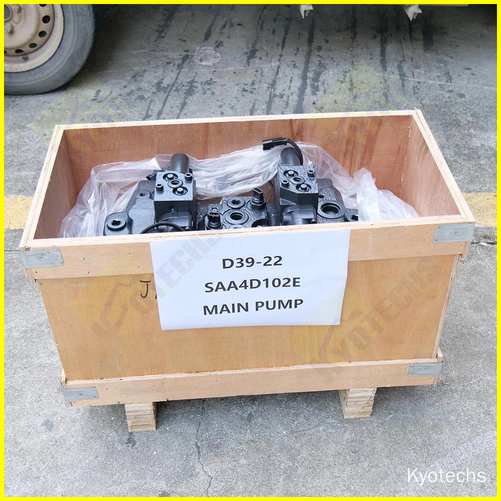 SAA4D102E D39-22 MAIN PUMP