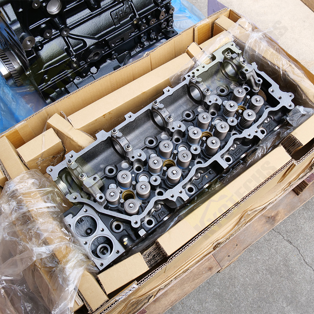 8-98170617-1 ZX210-5B 4HK1 CYLINDER HEAD