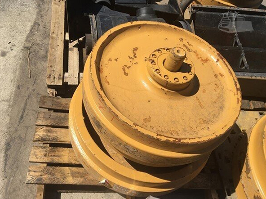 How Idlers Support Track System Performance