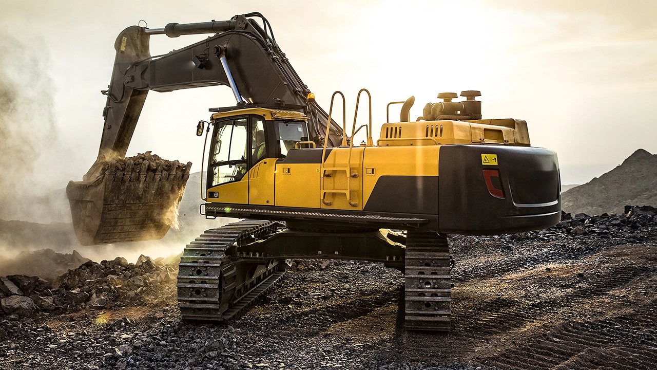 How-should-you-maintain-and-care-for-your-excavator's-undercarriage How should you maintain and care for your excavator's undercarriage