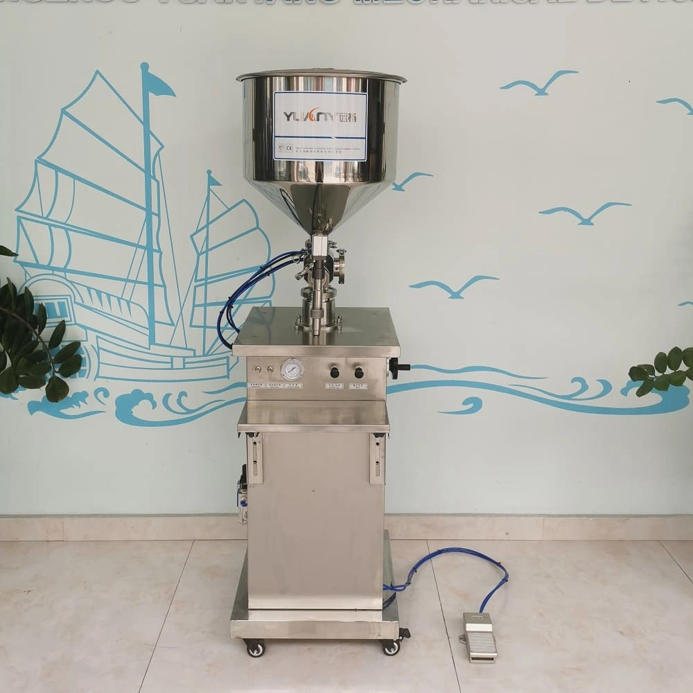 machine de remplissage verticale avec trémie