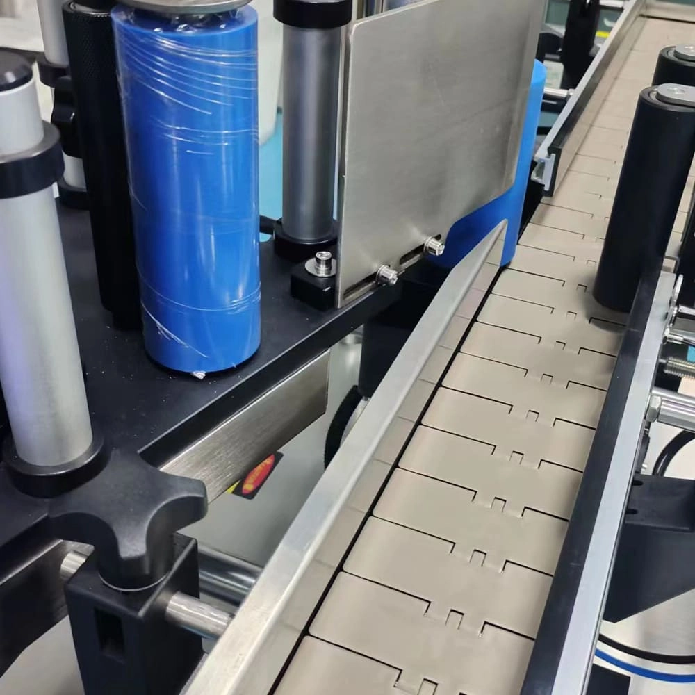 automatic labeling machine