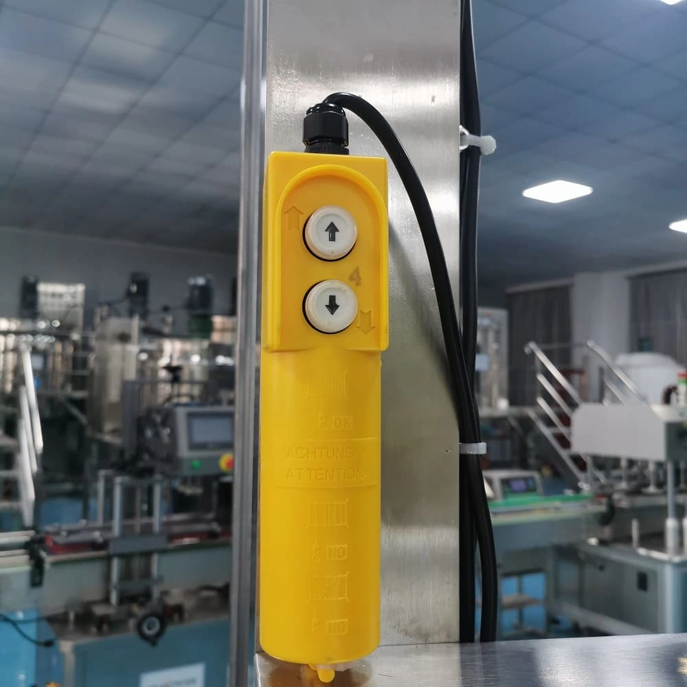 mélangeur à levage automatique