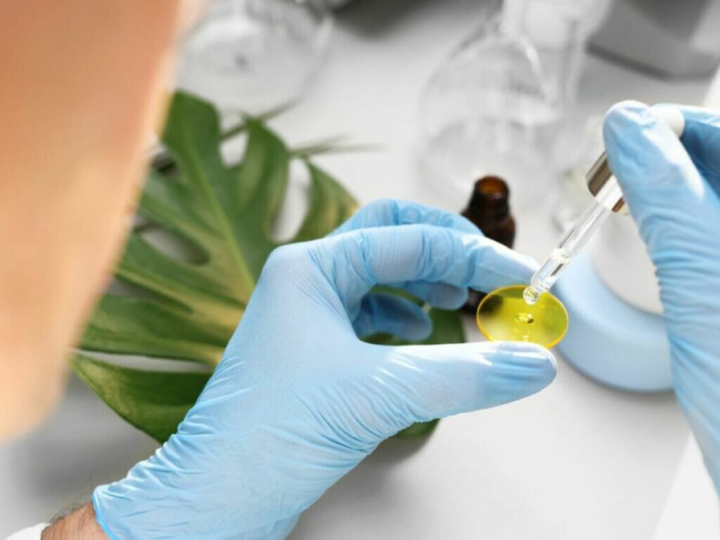 Application-of-Liquid-Mixing-Tanks-in-Shampoo-Production