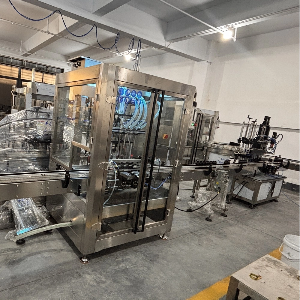 machine de remplissage et de bouchage de vernis à ongles (2)