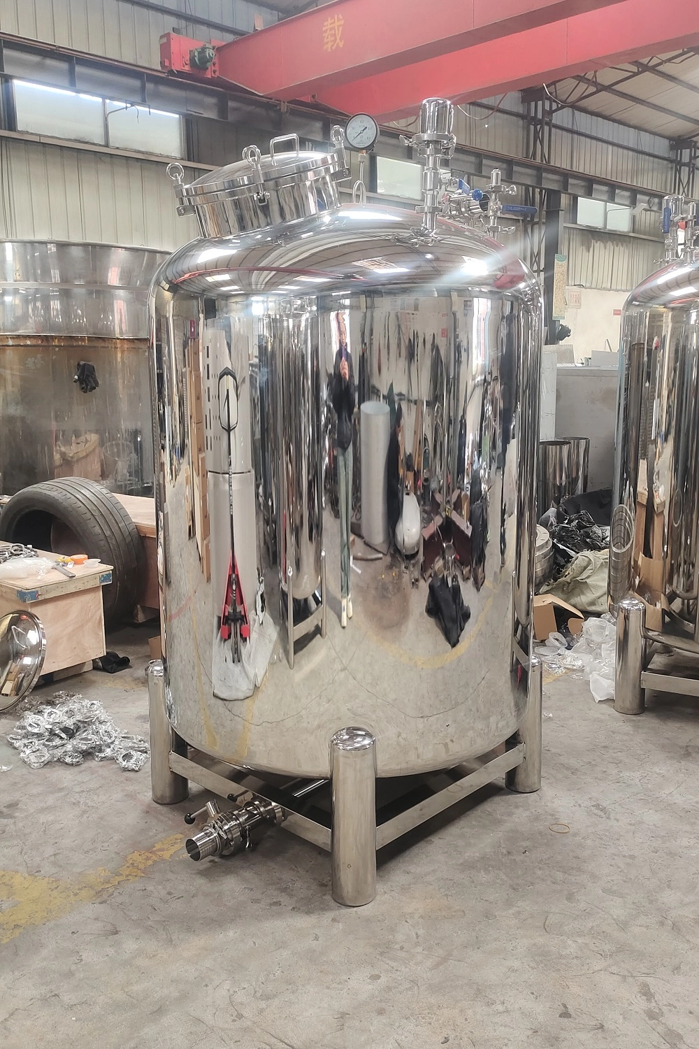 pressure tank (2)