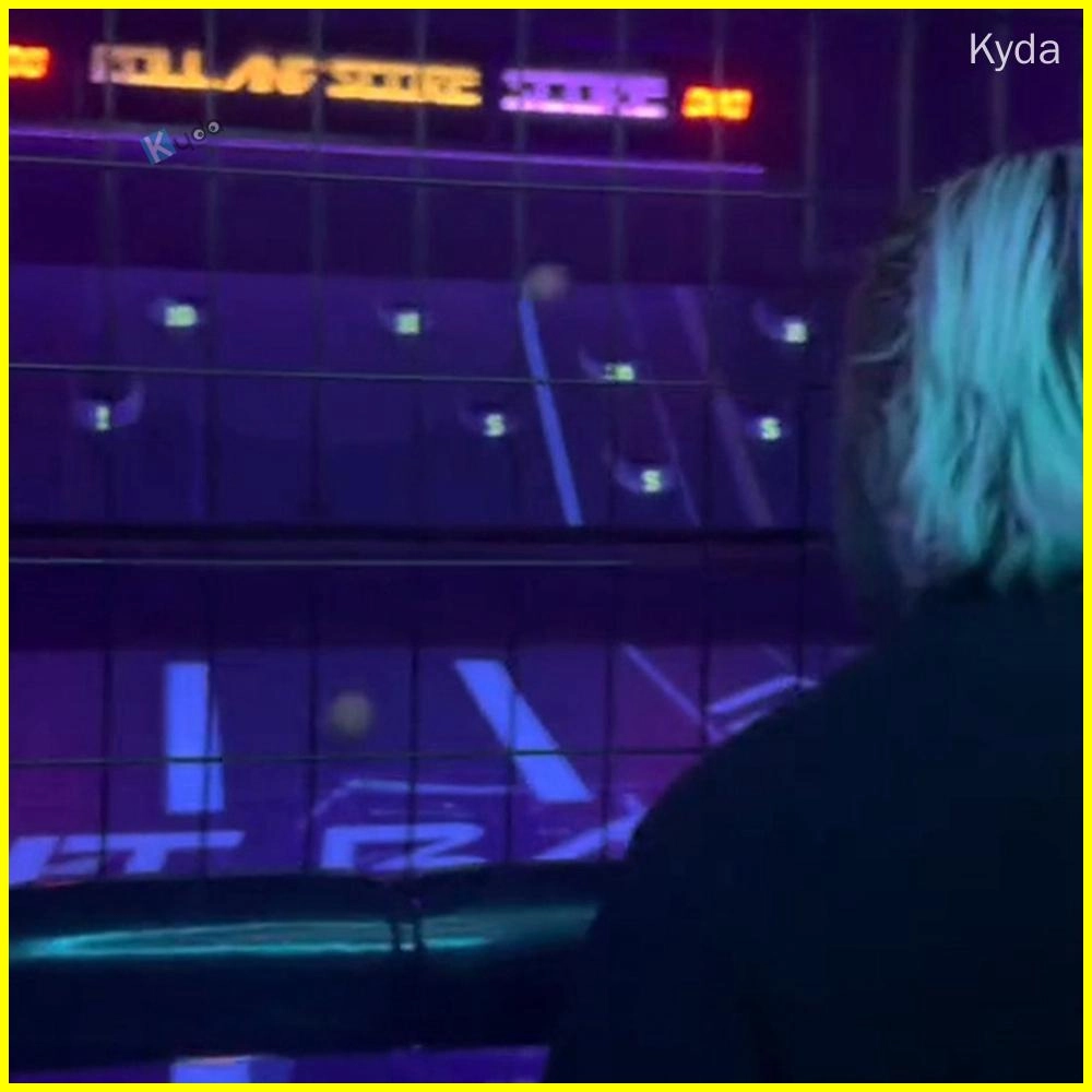 light-up ball rolling game - Kyda