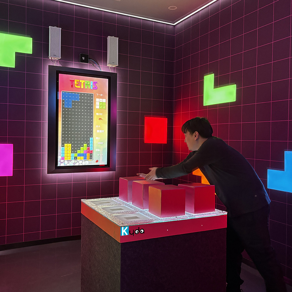 physical puzzle building game