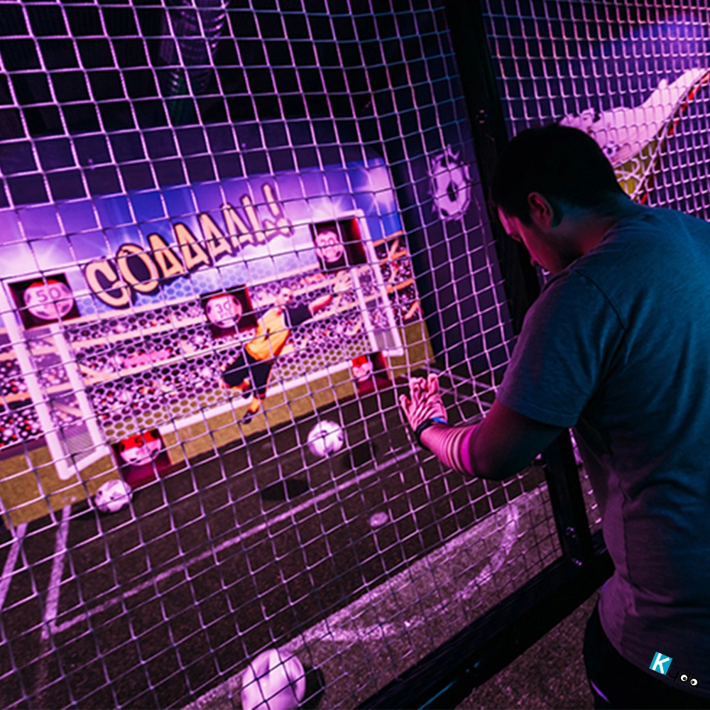 real-time target soccer game - Kyda